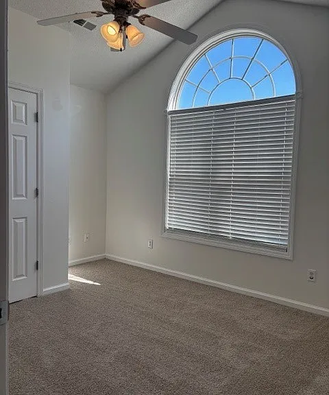 1422 Mingary Ave — Photo 10