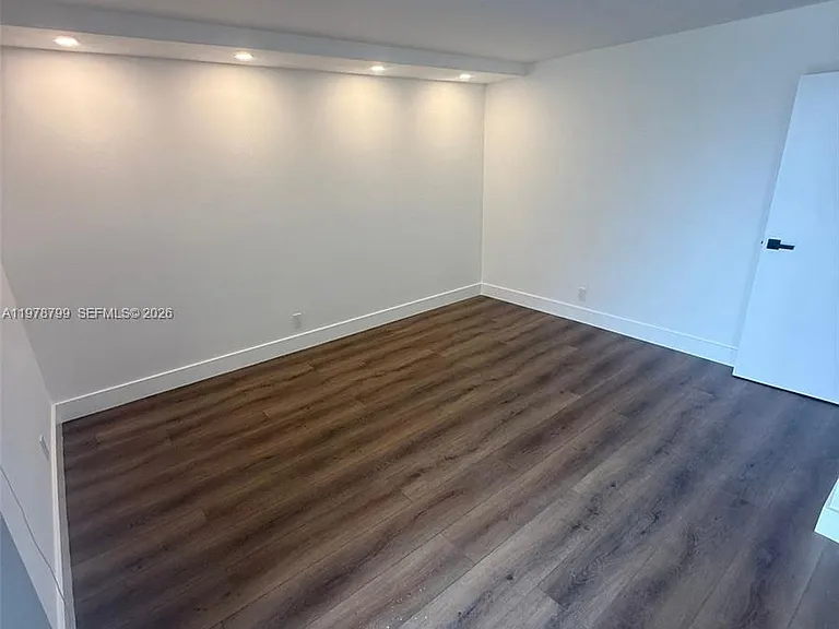 851 Three Islands Blvd #209 — Photo 8