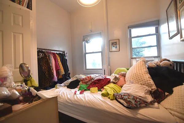 Rented by The Agency | media 2