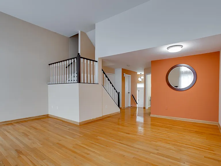 21707 Leatherleaf Cir — Photo 9