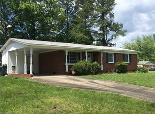 1503 Kingston Rd, Greensboro, NC 27405