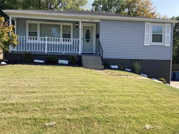 113 Oakwood Dr, Collinsville, IL 62234