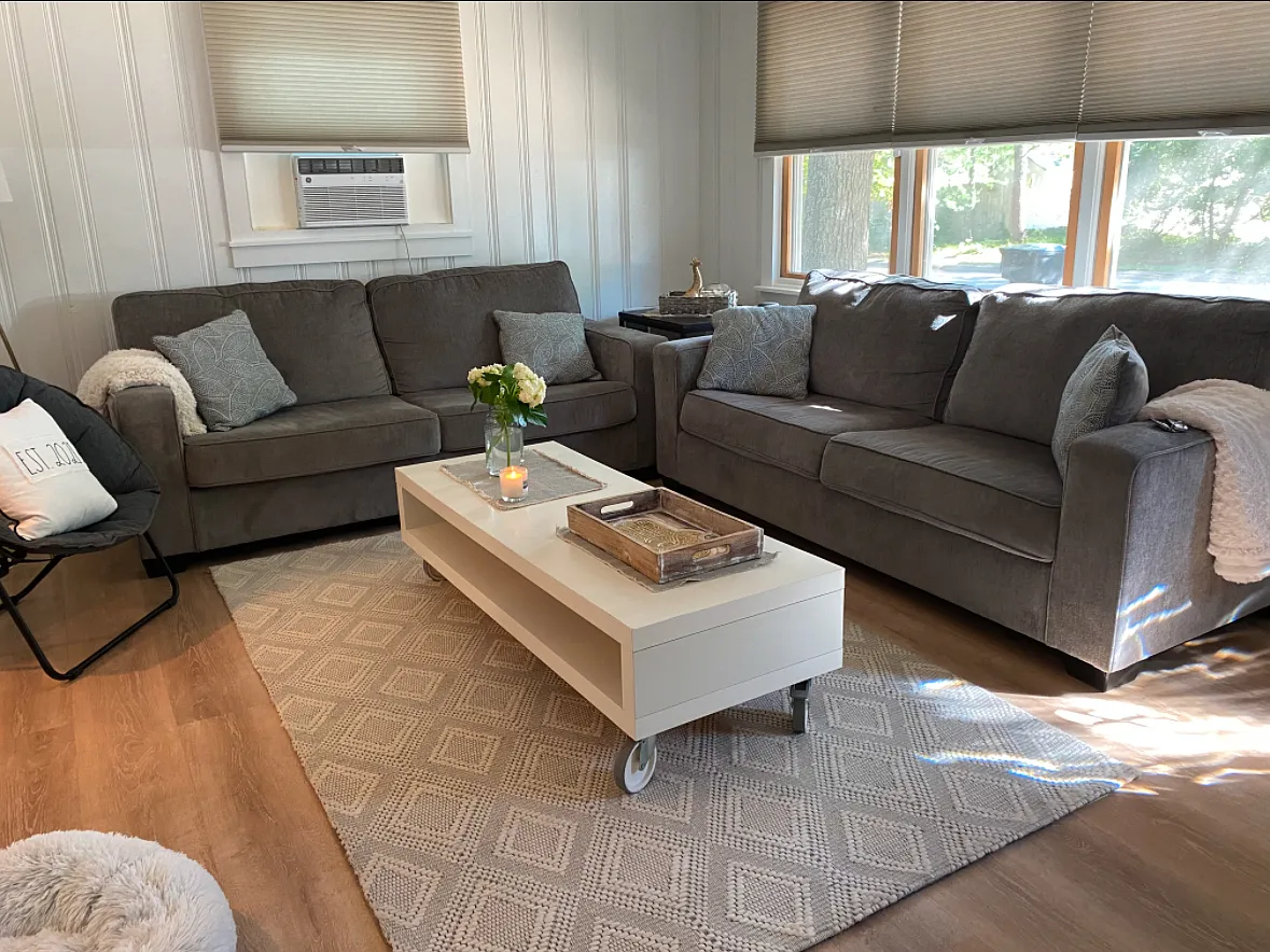 3 bed, 1020 sqft, $2,950 — Photo 4