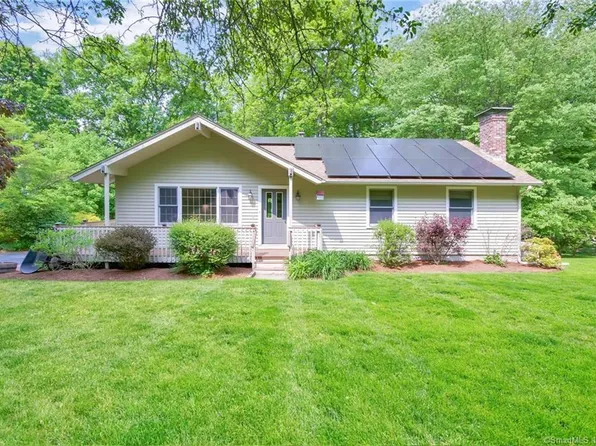 104 Gates Road, Lebanon, CT 06249