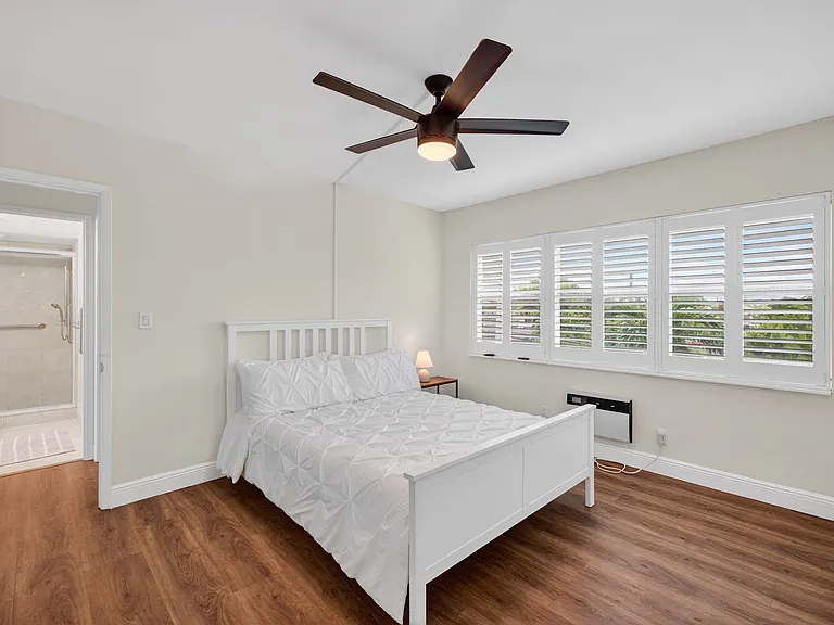 1850 S Ocean Dr #301 — Photo 33