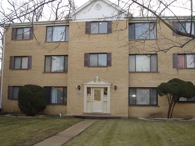 1st image of 9355 Hamilton Ct
