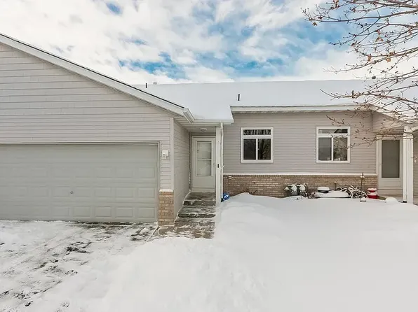 1523 Balinese St, Shakopee, MN 55379