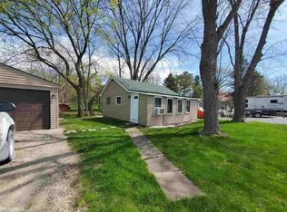 5339 River Rd, East China, MI 48054