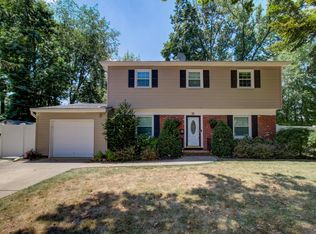 11 Whitemarsh Dr, Lawrence Township, NJ