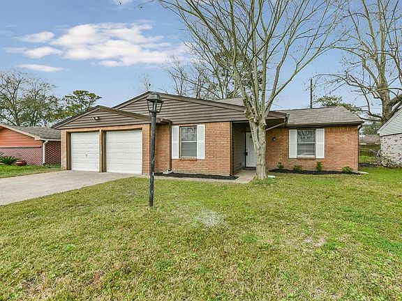 2nd image of 4707 Otterbury Dr