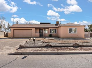 505 Sava Dr SE, Rio Rancho, NM 87124