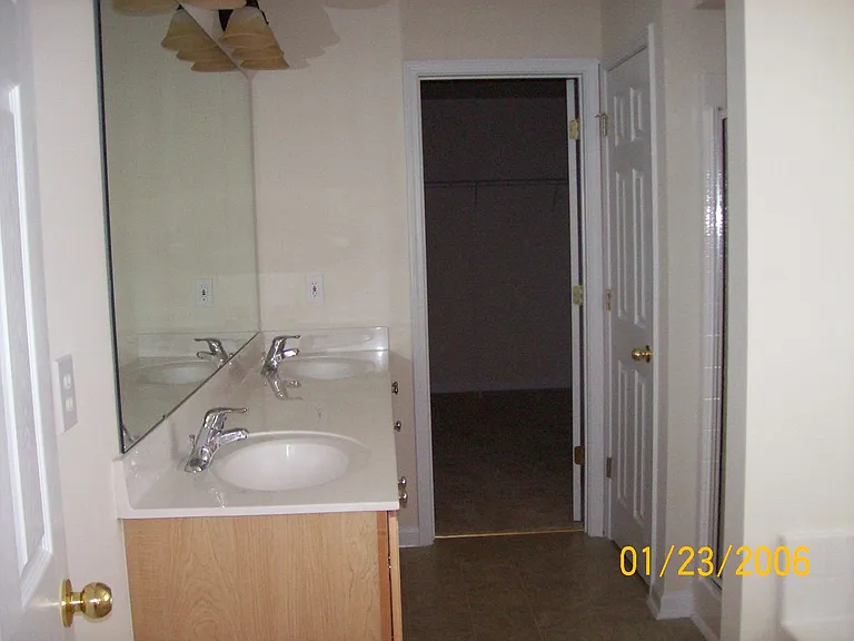 112 Coxton Mill Ct — Photo 14