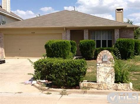 1st image of 5525 Four Winds Dr
