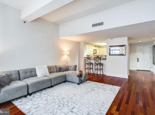 1500 Chestnut St APT 11C, Philadelphia, PA