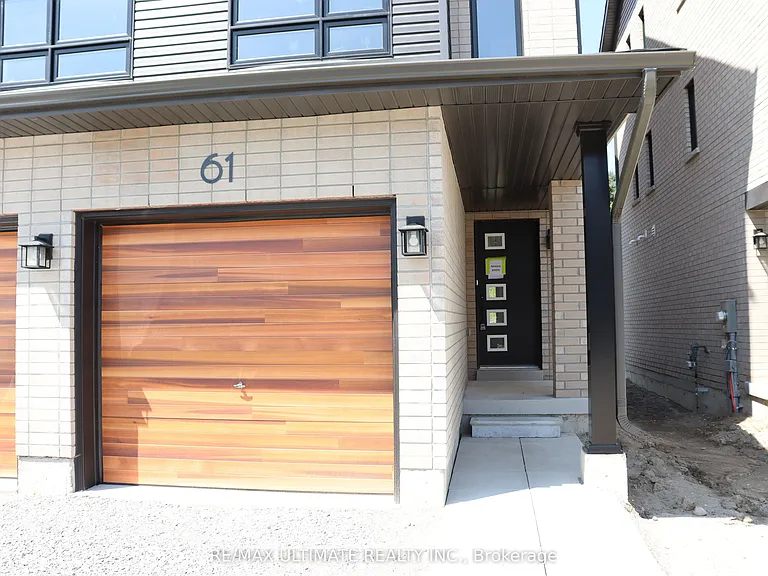 61 Flan Blvd — Photo 3