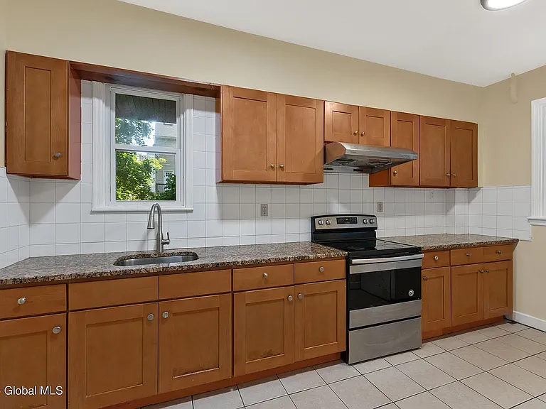 345 Myrtle Ave #2 — Photo 27