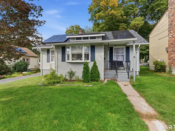 38 Kensington Street, Manchester, CT 06040