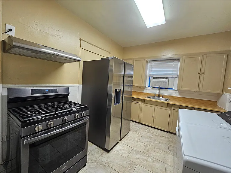 1006 Grandview Ave — Photo 9