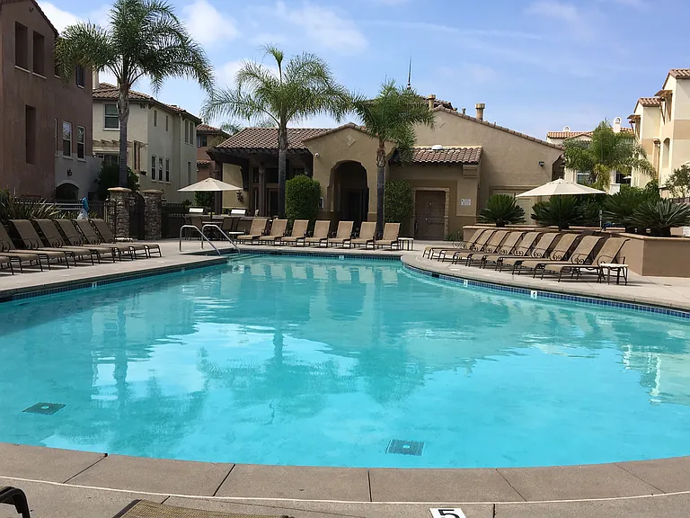 Almond Rd — Photo 14