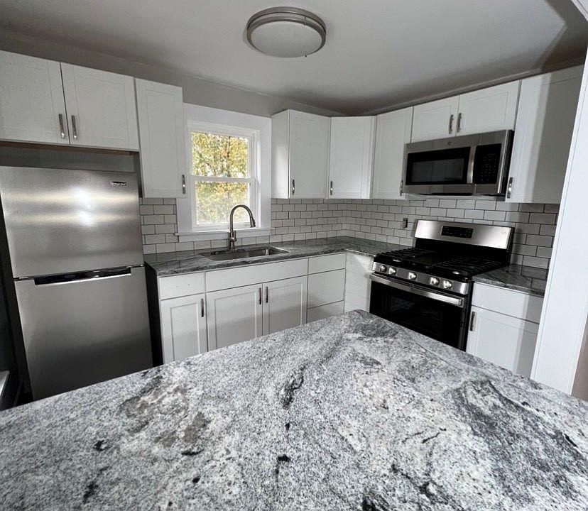 1st image of 53 Sherman Ave #2