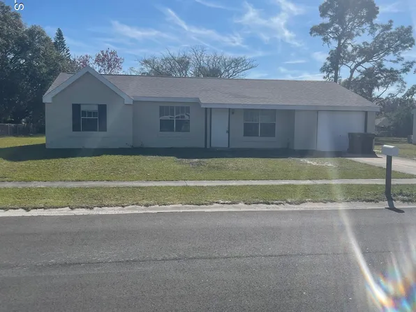 1048 Newbern St NE, Palm Bay, FL 32905