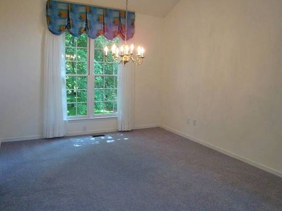 Formal dining room
