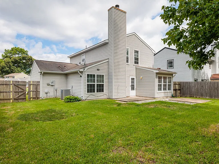 4016 Starwood Arch — Photo 35