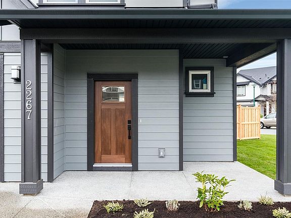 4th image of 2267 Evelyn Ln
