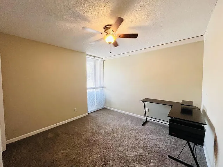710 E 200 S #2E — Photo 19