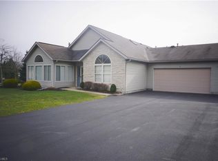 4212 Tannybrooke Ln NW #1B, Canton, OH 44718