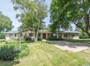 25393 476th Ave, Baltic, SD 57003