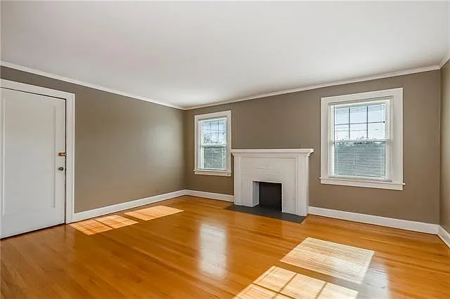 2 bed, 1300 sqft, $1,800 — Photo 3