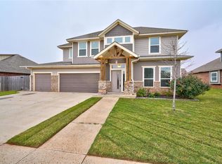 3021 Brookstone Pass Dr, Yukon, OK 73099