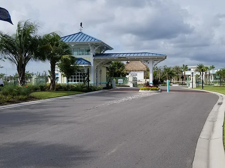 330 Coral Reef Way — Photo 2