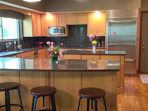 kitchen w/ SubZero & Dacor