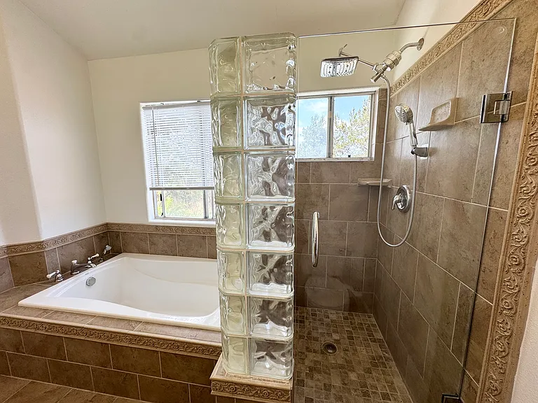 1555 Golfcrest Pl — Photo 28