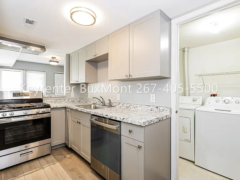 1825 Bridgetown Pike #310 — Photo 1