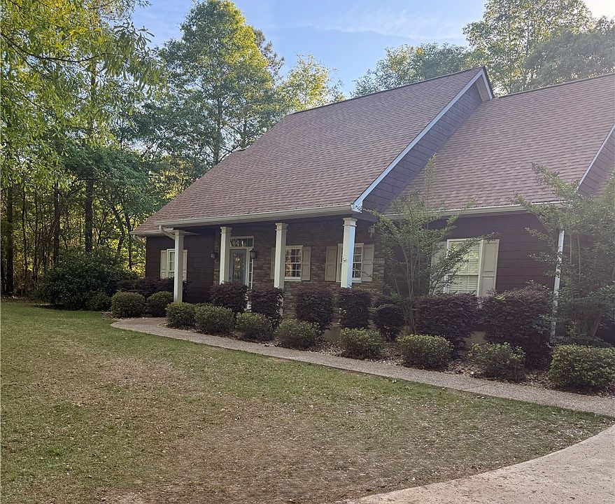1st image of 8943 Lee Road 379