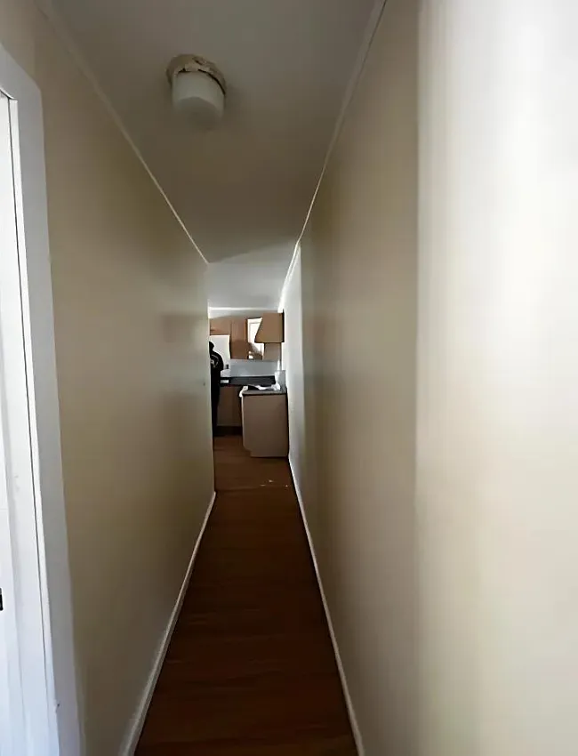 2 bed, 970 sqft, $1,275 — Photo 2