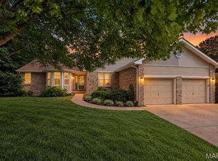 5 Lexington Ln, Washington, MO 63090