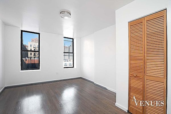 1st image of 122 E 116th St #3F
