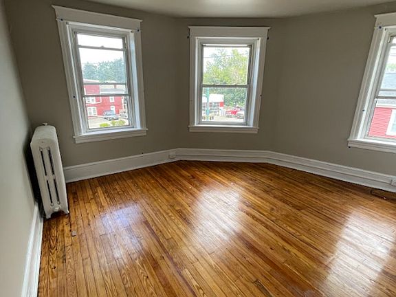 5th image of 52-56 N Cannon Ave #3N