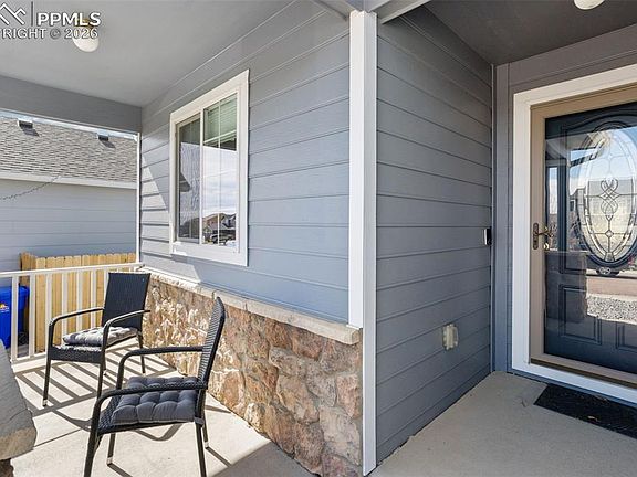 3rd image of 9052 Sunningdale Rd