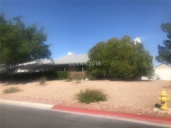 4th image of 4602 Brushfire St