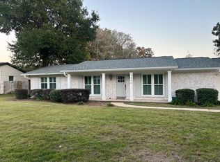 3540 Dunfries Rd, Pensacola, FL 32503