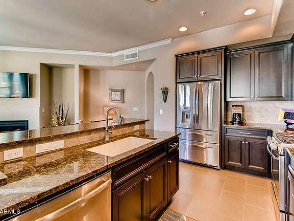 Open Kitchen