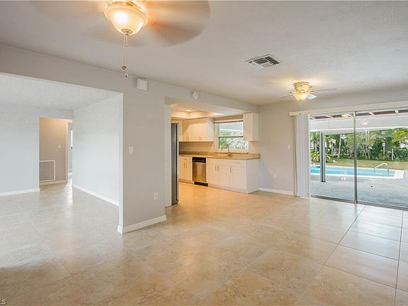 5th image of 5054 Westminster Dr