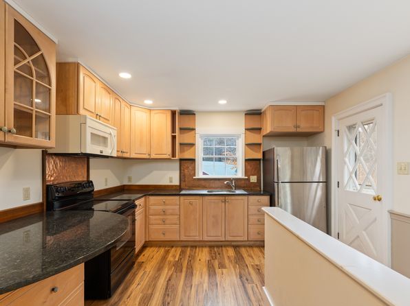 (undisclosed Address)