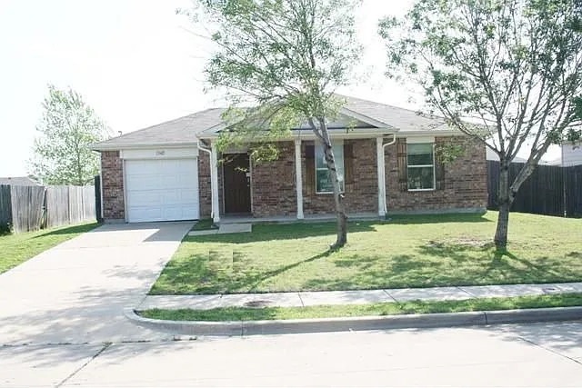 1342 Hardned Ln photo 1