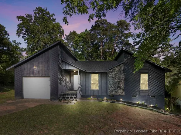 505 Toxaway Ct, Fayetteville, NC 28314